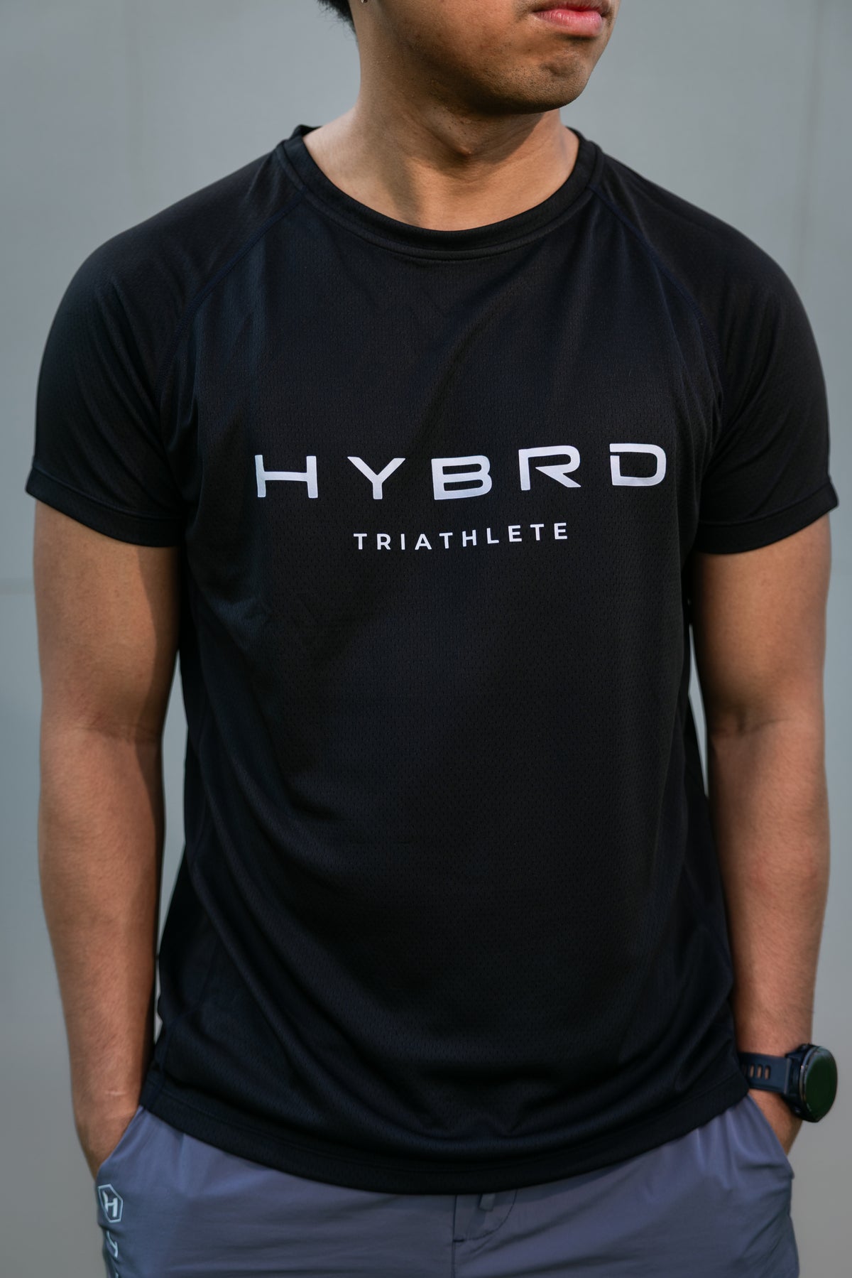 THREE ELEMENTS PERFORMANCE TEE