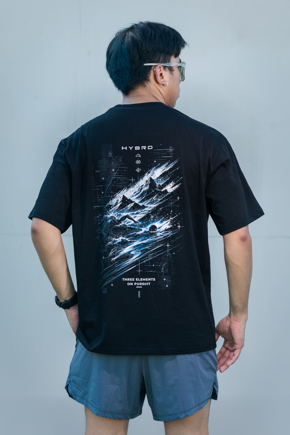 THREE ELEMENTS OVERSIZED TEE