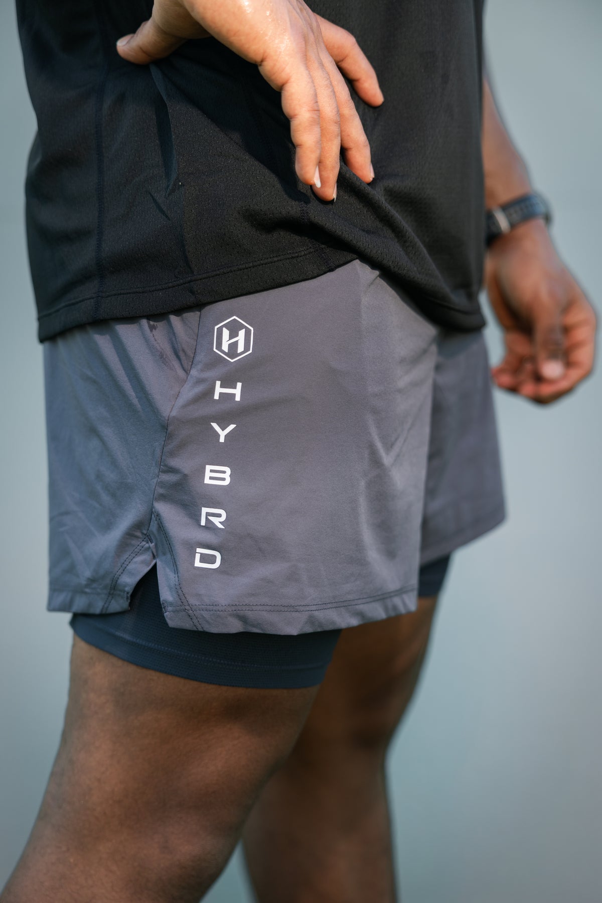STRIDE PERFORMANCE TEE