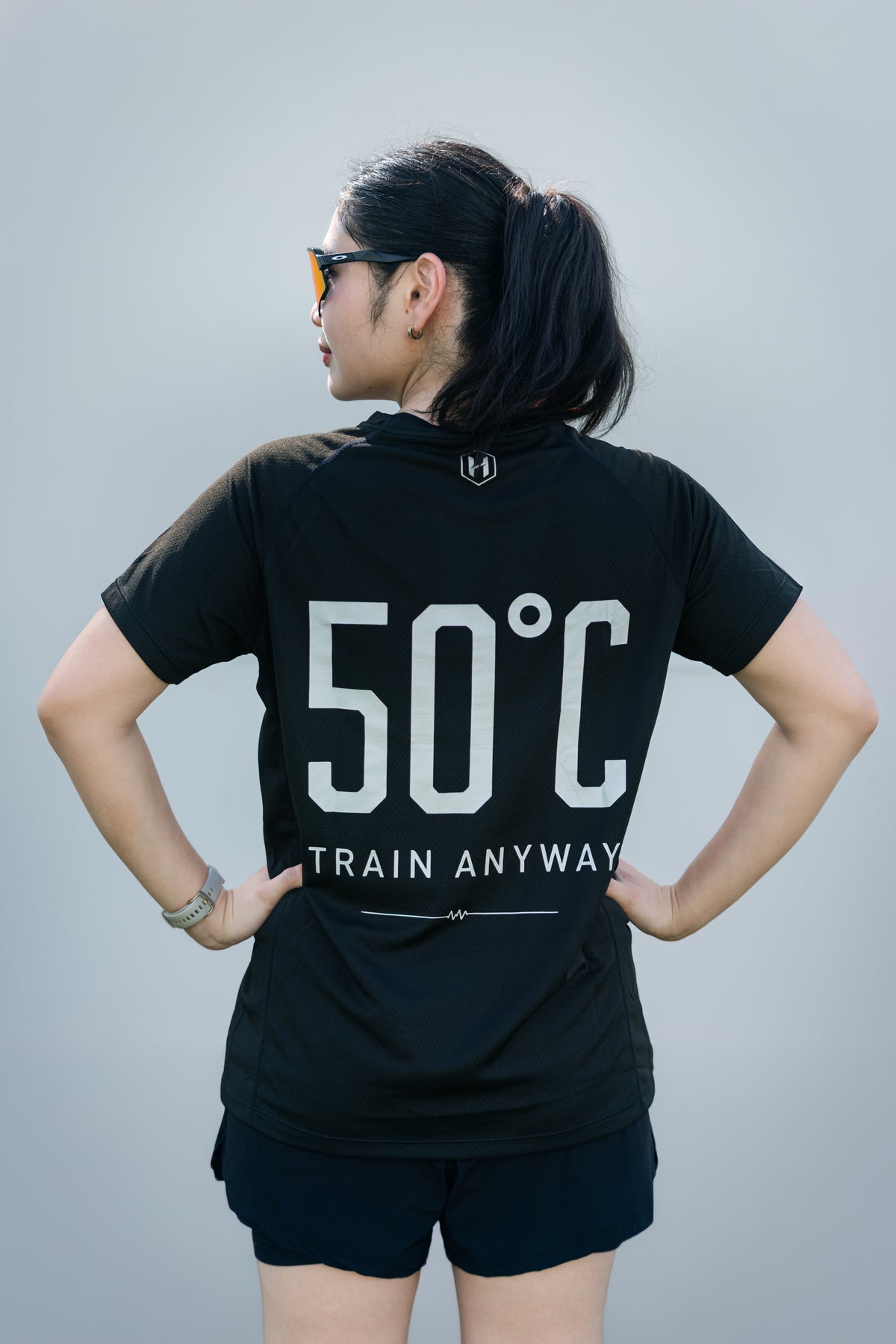 HEAT MODE PERFORMANCE TEE