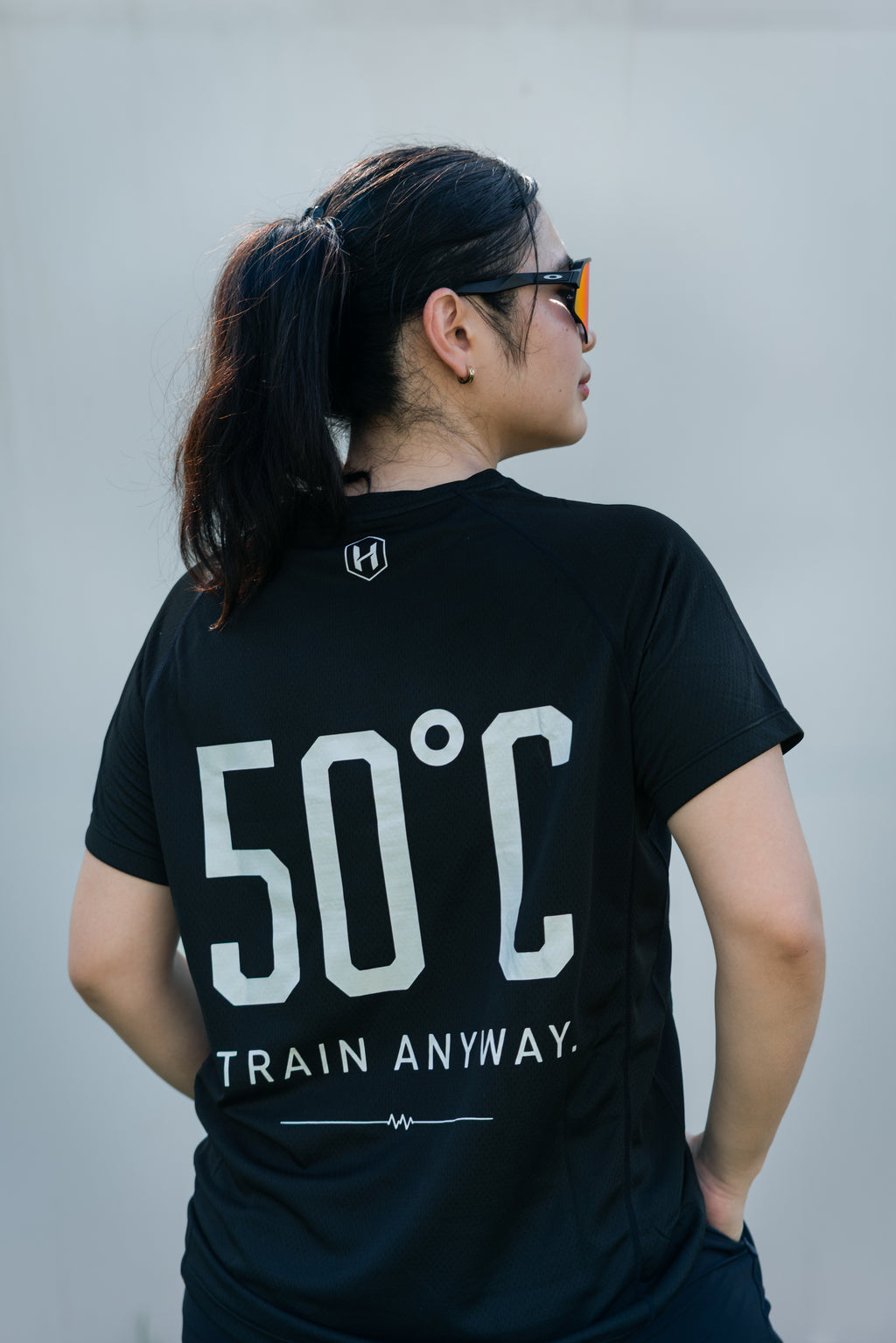 HEAT MODE PERFORMANCE TEE