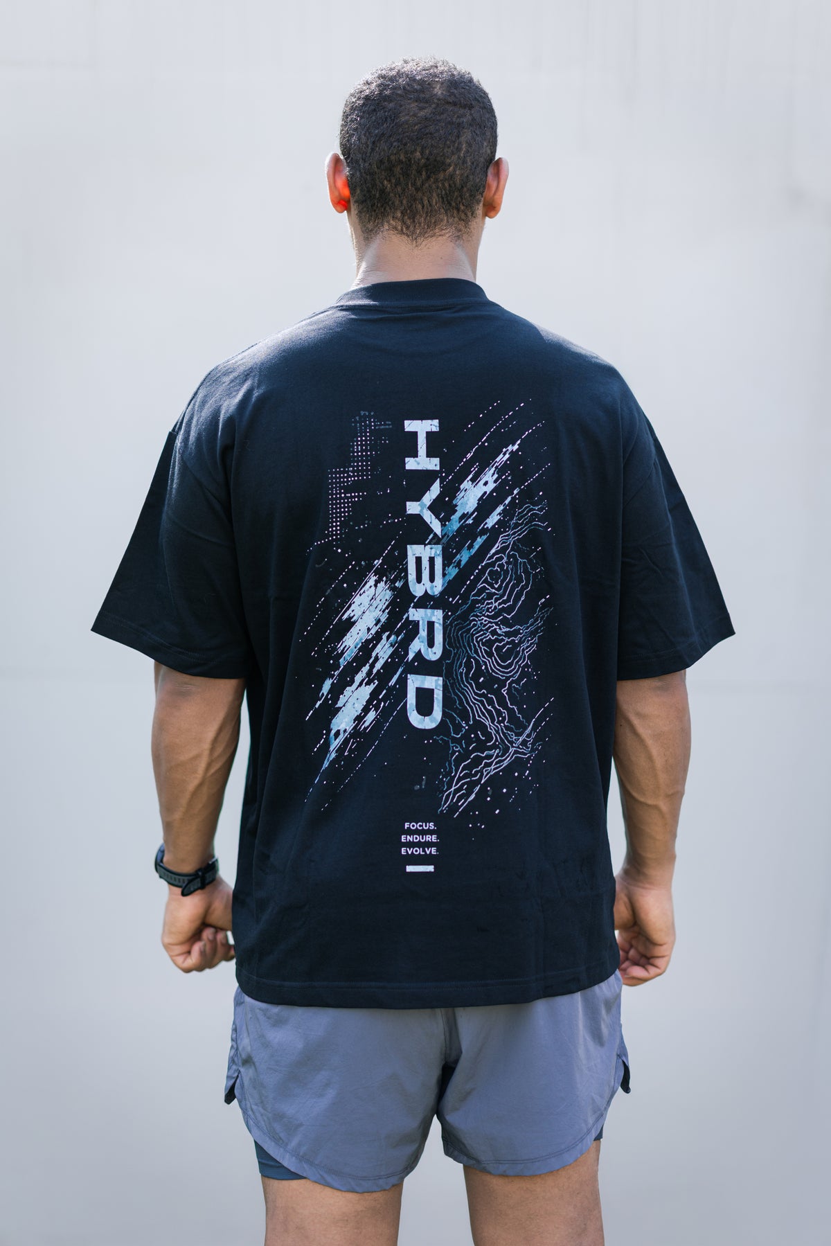STRIDE OVERSIZED TEE