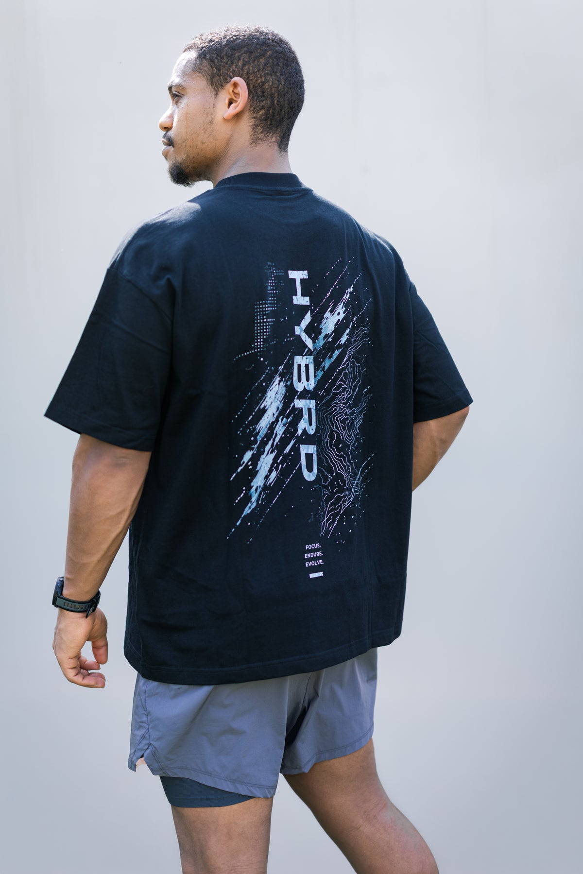STRIDE OVERSIZED TEE